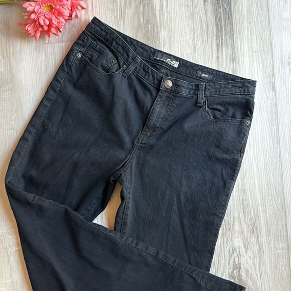 Seven7 Black Flare Jeans Size 12 - Picture 4 of 8